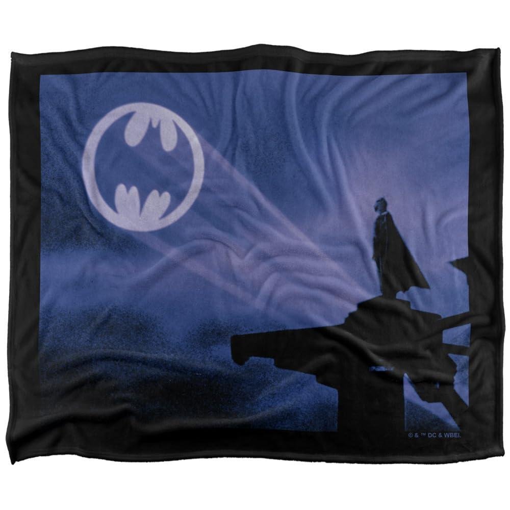 Batman Bat Signal Blue Blanket - 127cm x 152cm