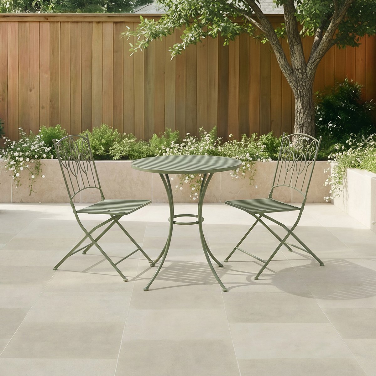 Charles Bentley Leaf Design Rustic Metal Garden Bistro Set - Green