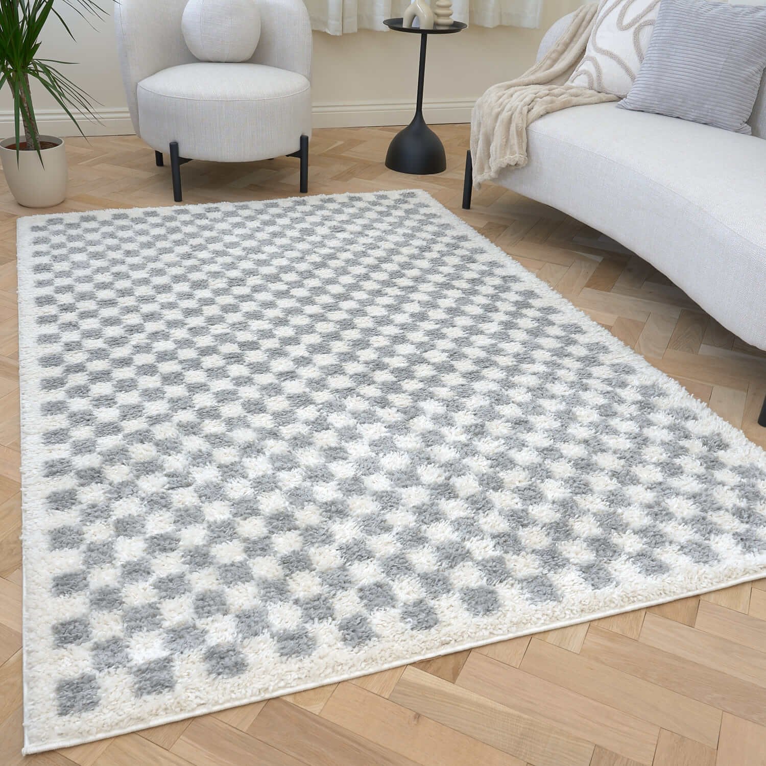The Rugs Grey Moodi Chequered Shaggy Rug - 80 x 150cm