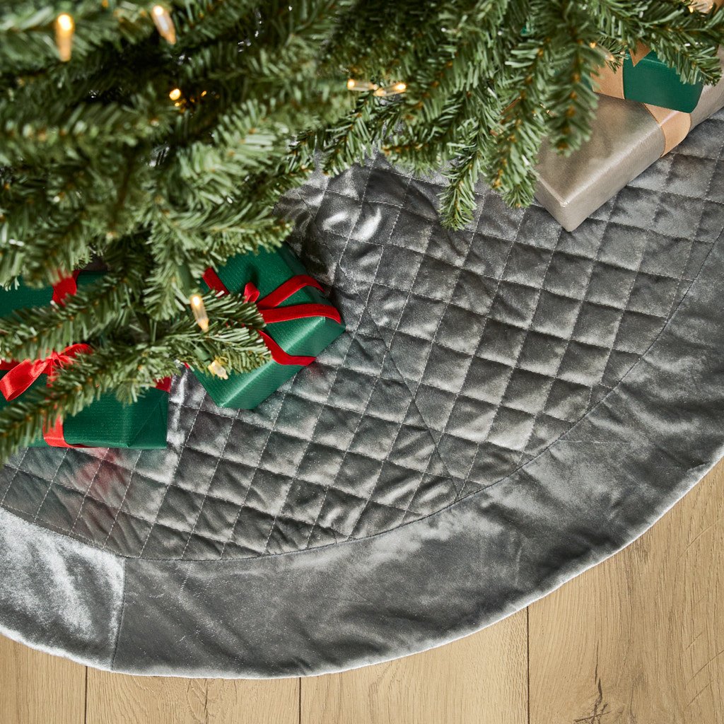 Dibor Crushed Velvet Effect Tree Skirt - Grey 48"