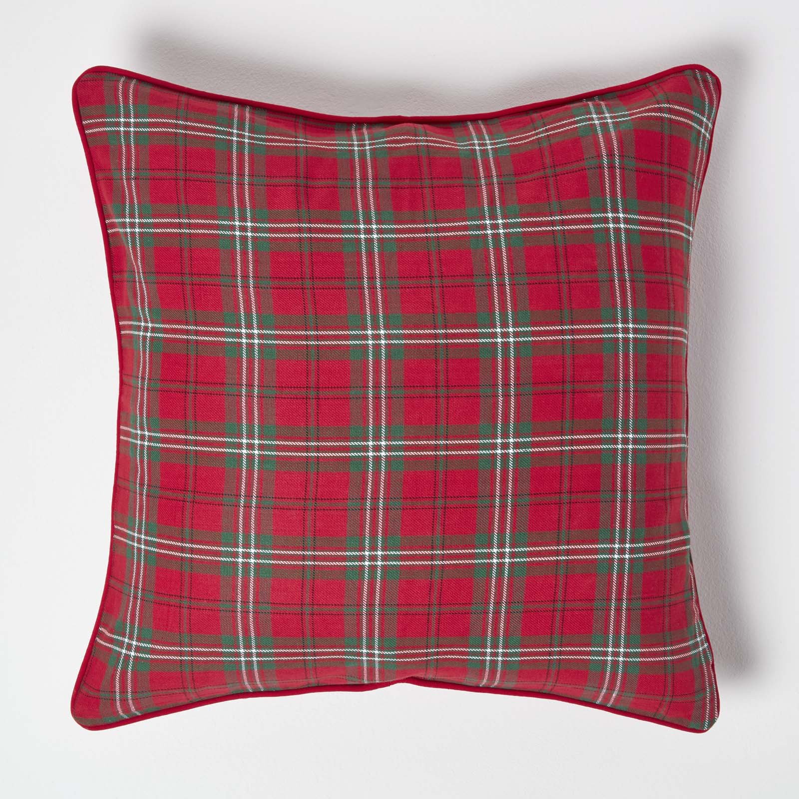 Homescapes Red Cotton Edward Tartan Cushion Cover - 60 x 60 cm