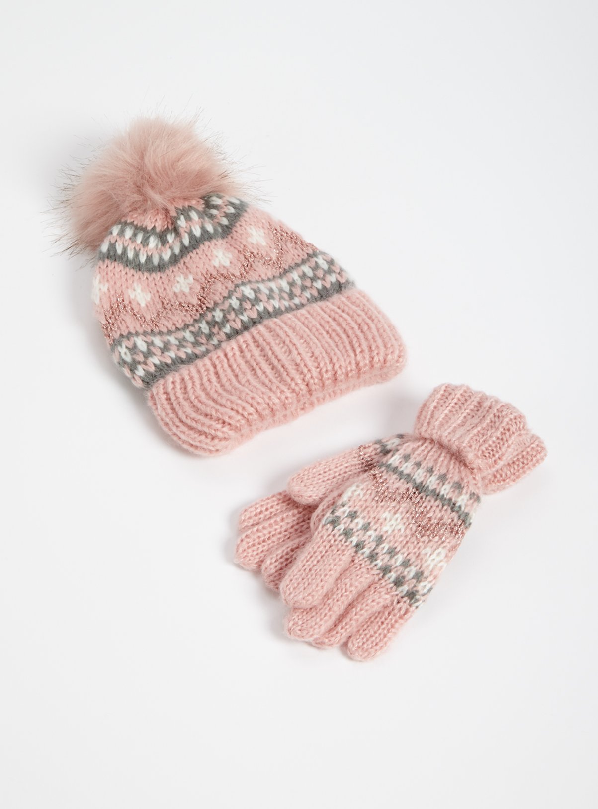 newborn hat and gloves