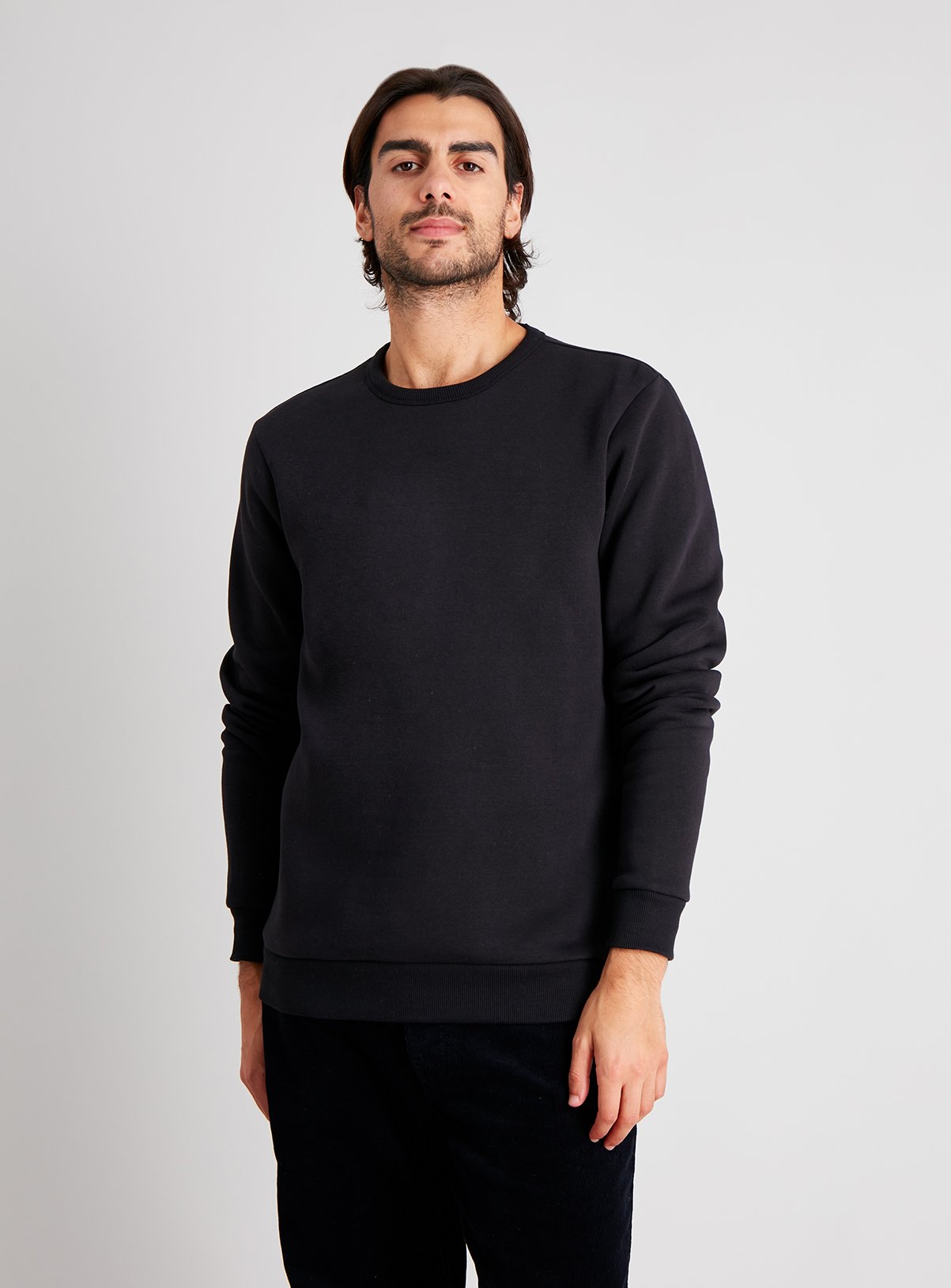 men black sweatshirt