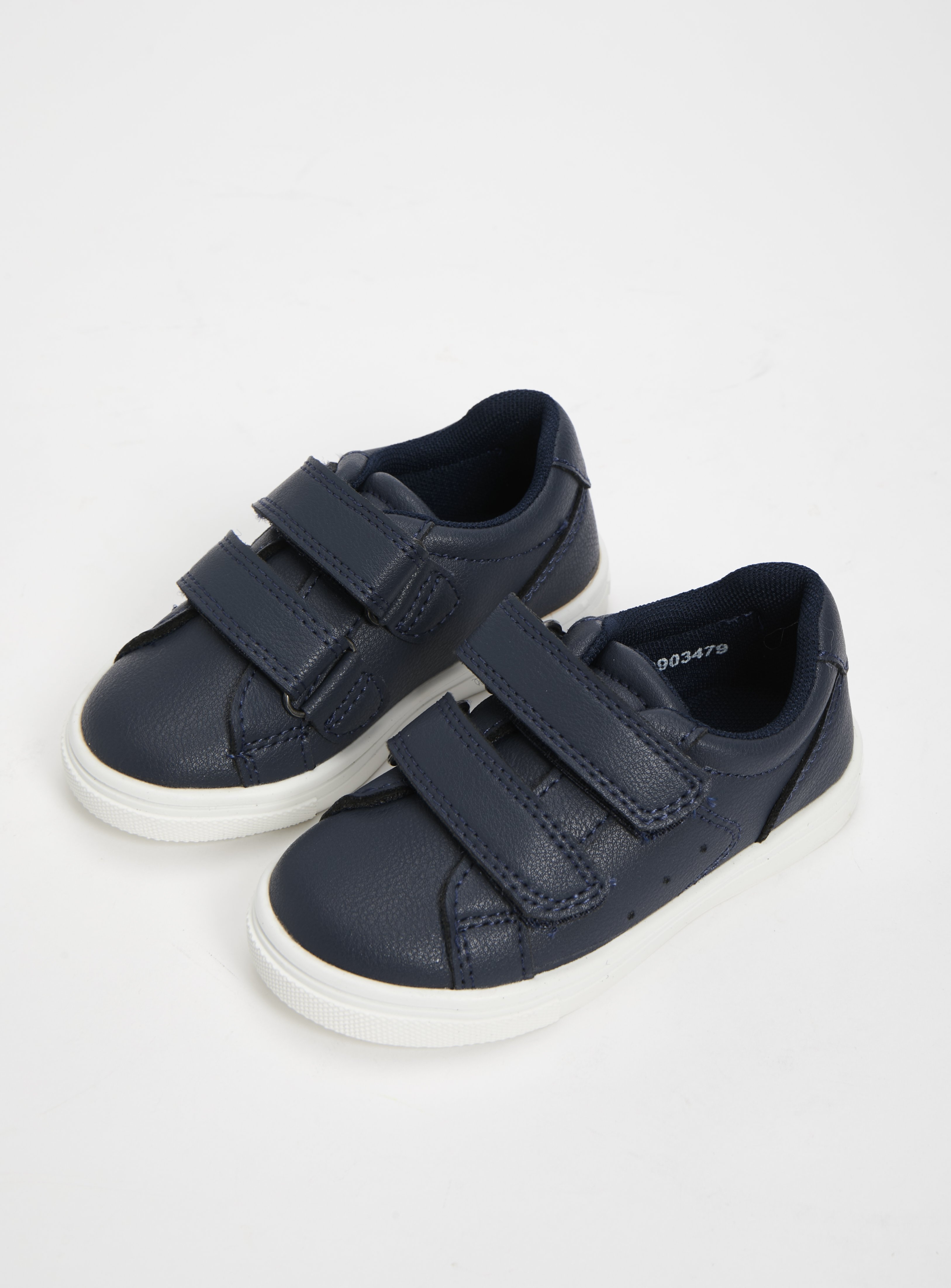 navy oasis trainer