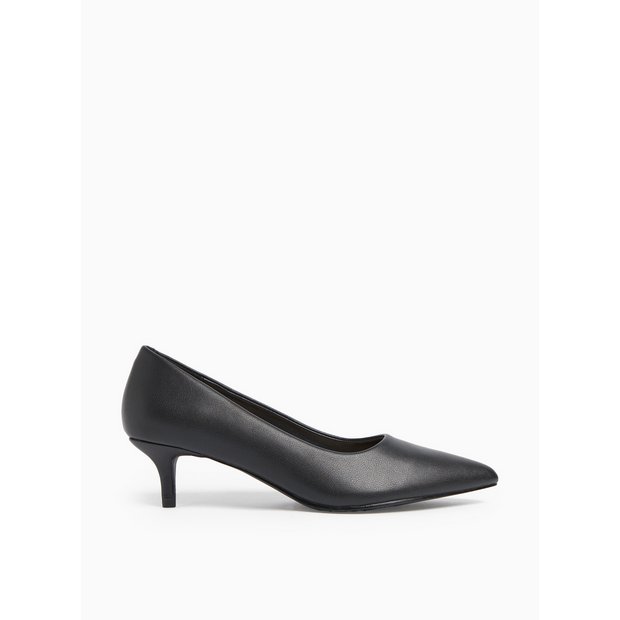 Black leather kitten heel pumps hotsell