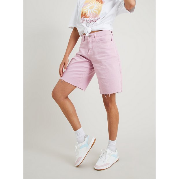 Ladies pink hotsell bermuda shorts