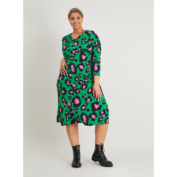 Bortset Pebish komedie Buy Green Animal Print V-Neck Midi Dress - 8 | Dresses | Argos