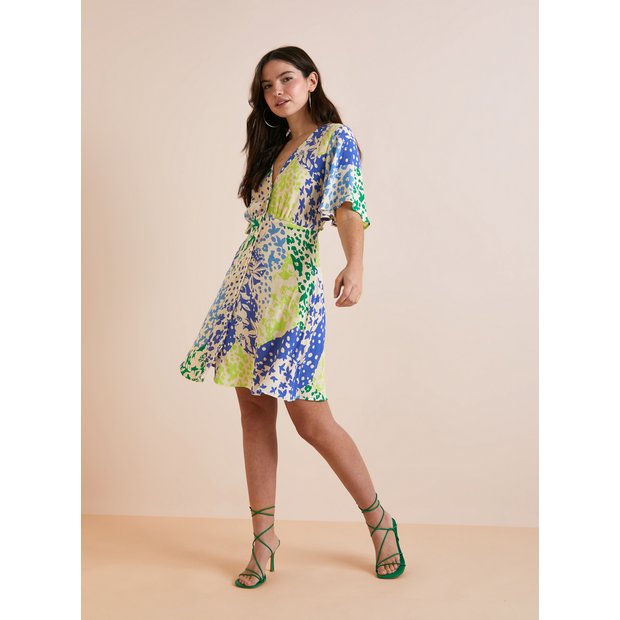 Buy Everbelle Green Floral Tuck Sleeve Midaxi Dress 10