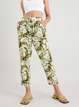 Lime Botanical Print Cropped Trousers 