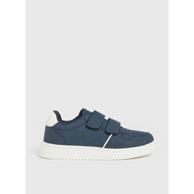 Argos deals boys trainers