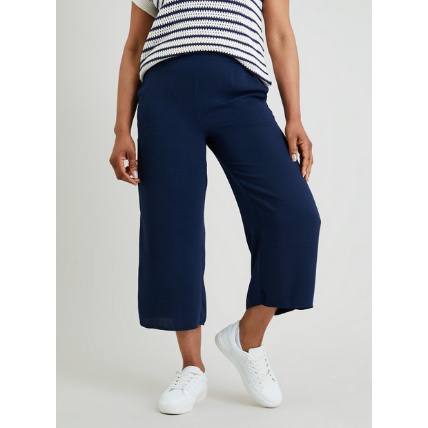 Navy best sale cropped pants