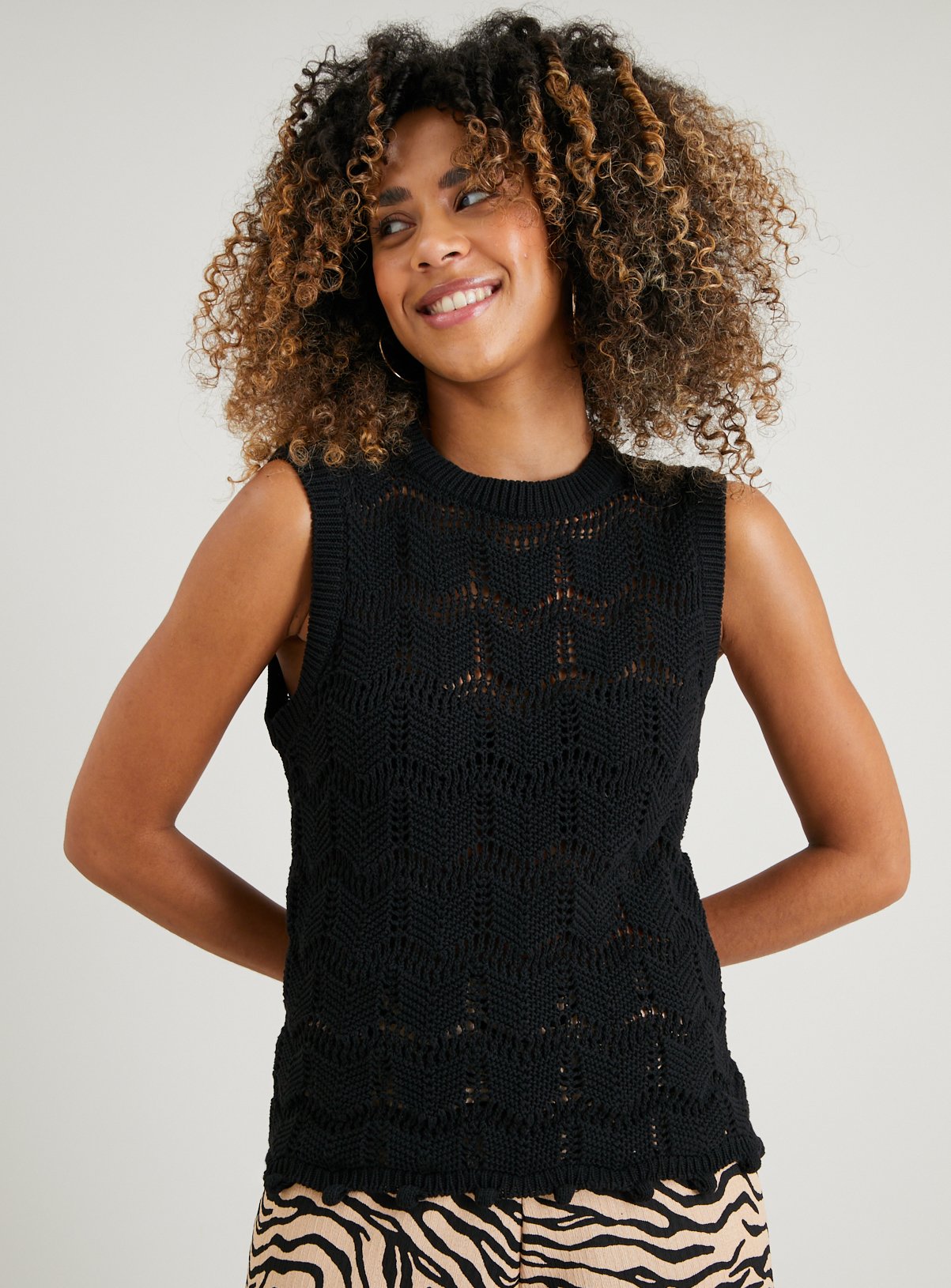 Black Chevron Crochet Knit Vest Top - 18