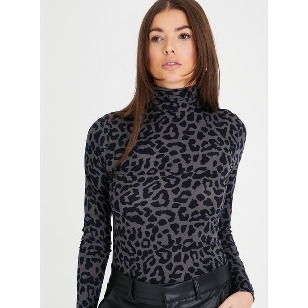 Animal print clearance polo neck