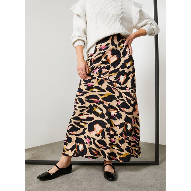 Buy For All The Love Leopard Printed Cut About Slip Skirt 8 Skirts