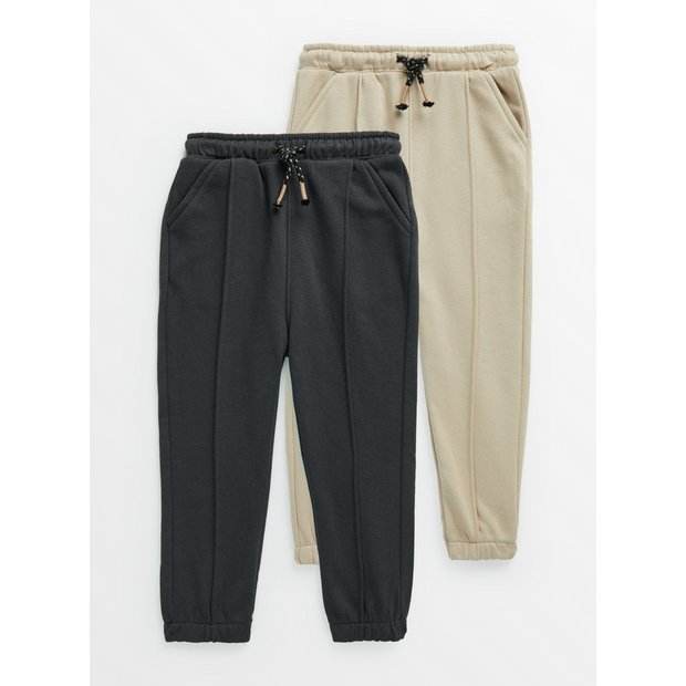 UNIQLO on X: Relax, fancy pants. Our Joggers can be dressed up