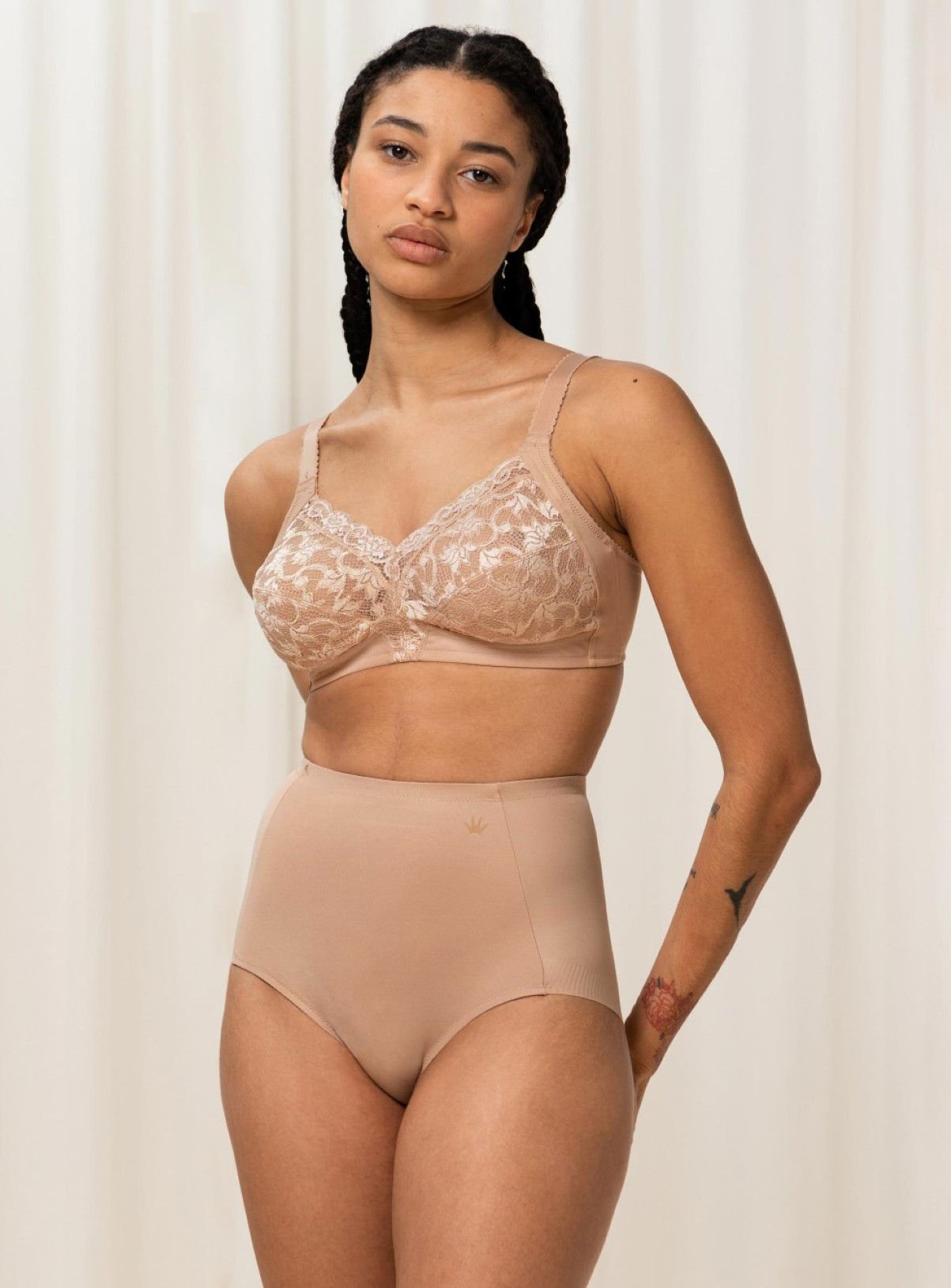 TRIUMPH Delicate Doreen Non Wired Bra Nude
