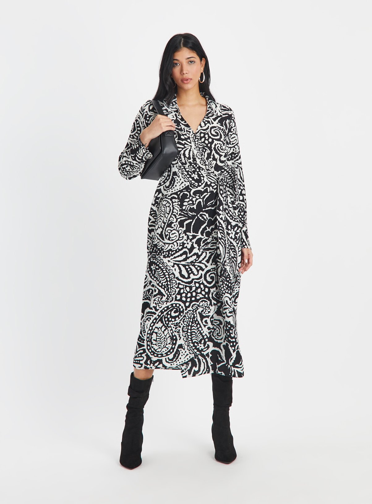 Mono Floral Print Wrap Midi Dress 16