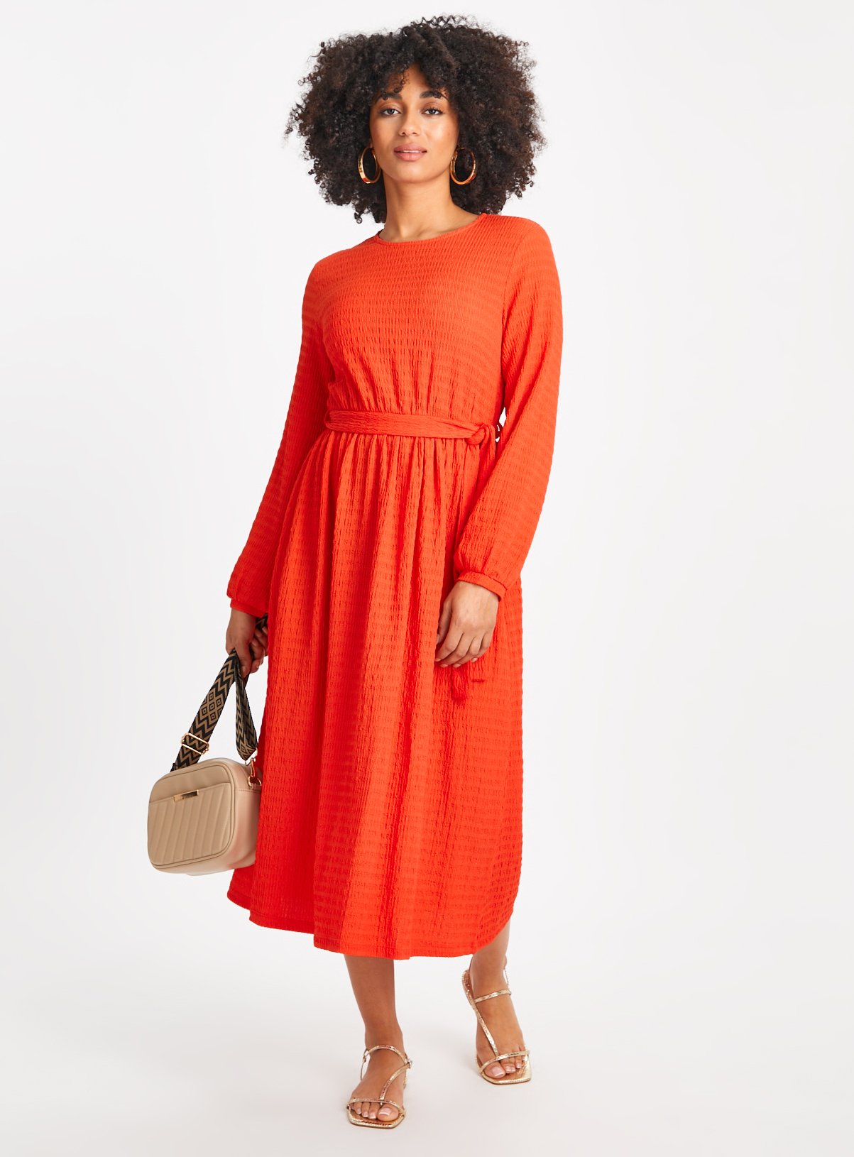 Red Crinkle Tie-Waist Midi Dress 20