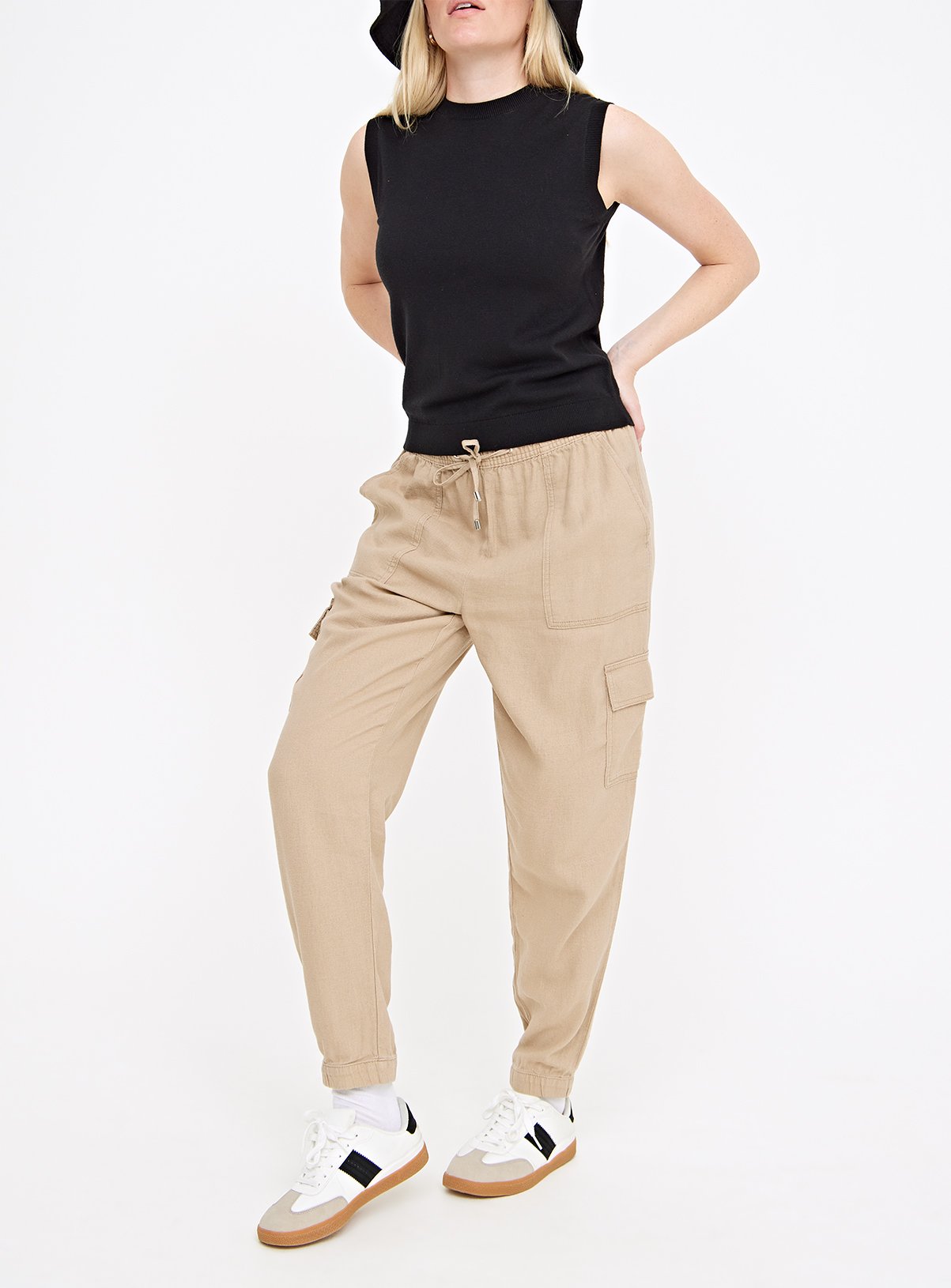 Linen Blend Utility Tapered Trousers  