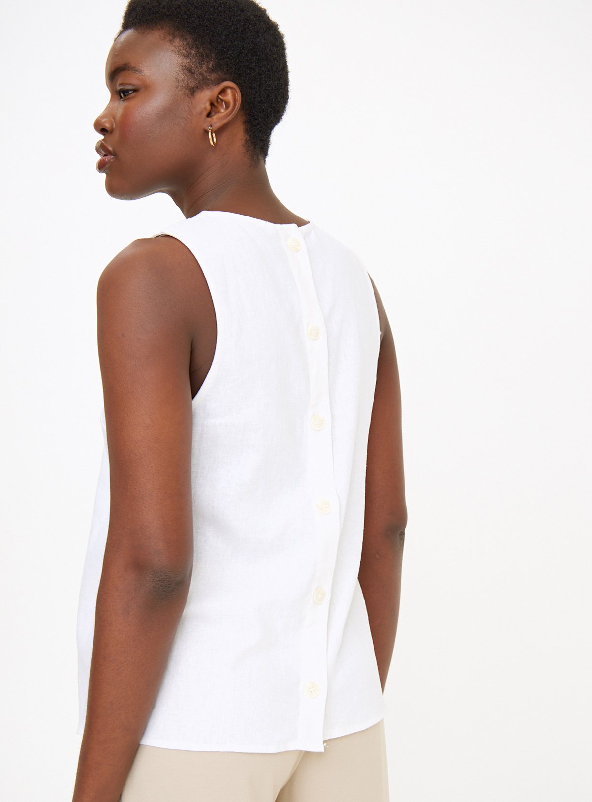 White Linen Blend Button Back Shell Top 20