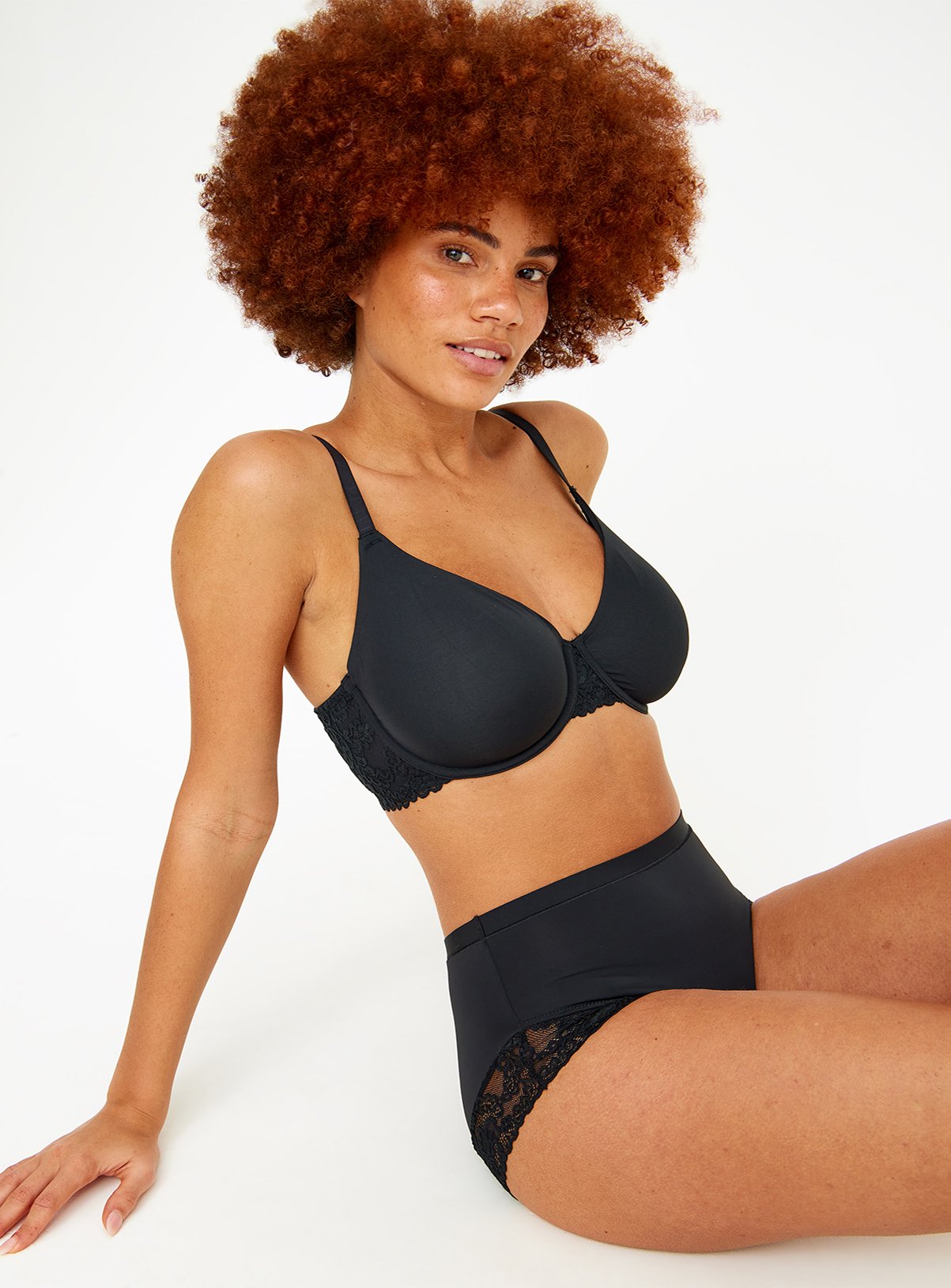 DD+ Black Dual Moulded Lace Padded Bra 38E