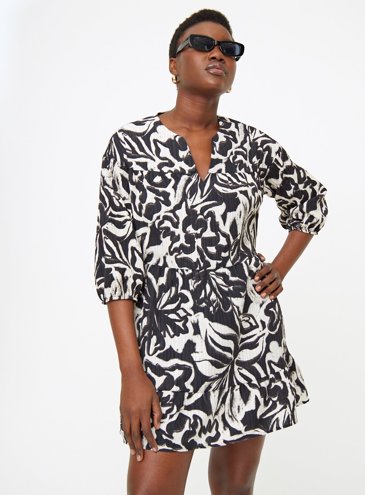 Monochrome Floral Tiered Dress