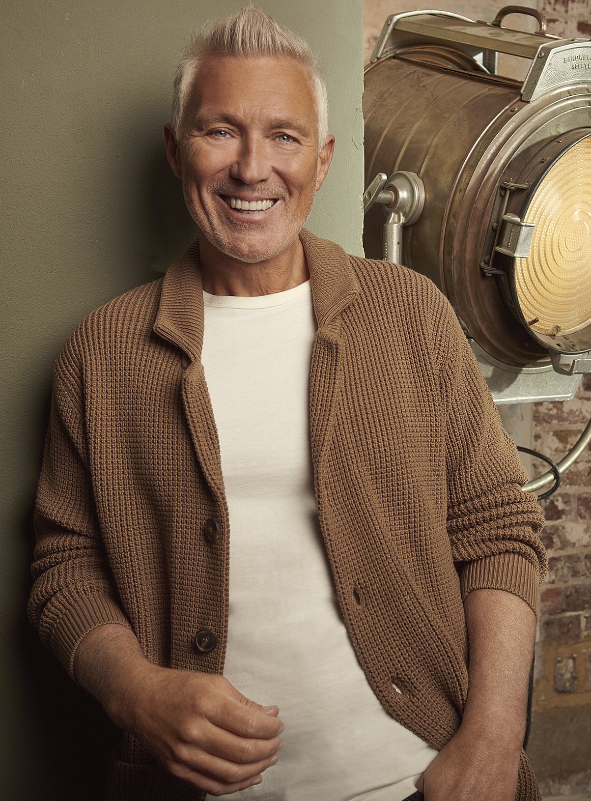 UNION WORKS Brown Revere Collar Cardigan