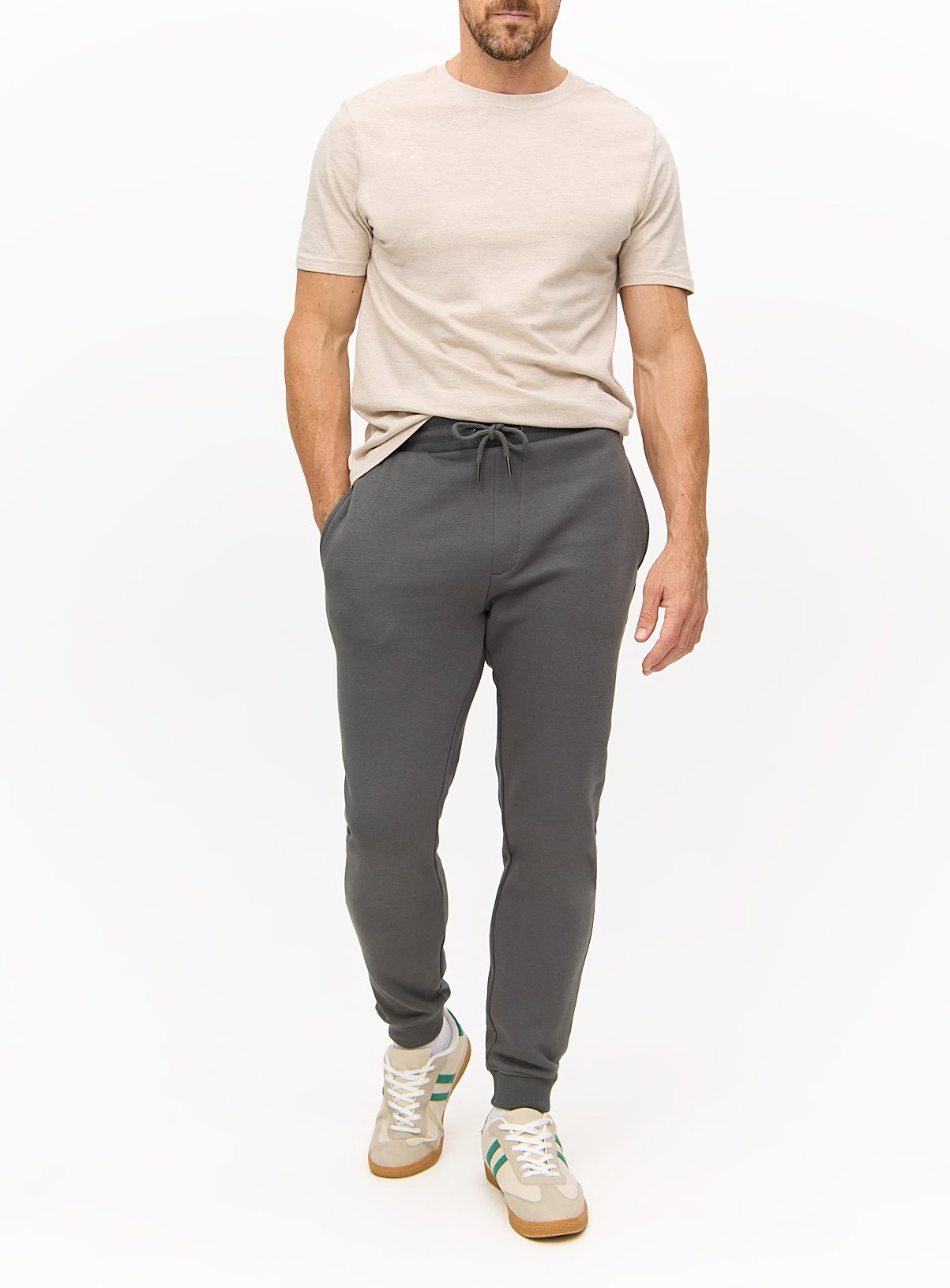 Cuffed Joggers 