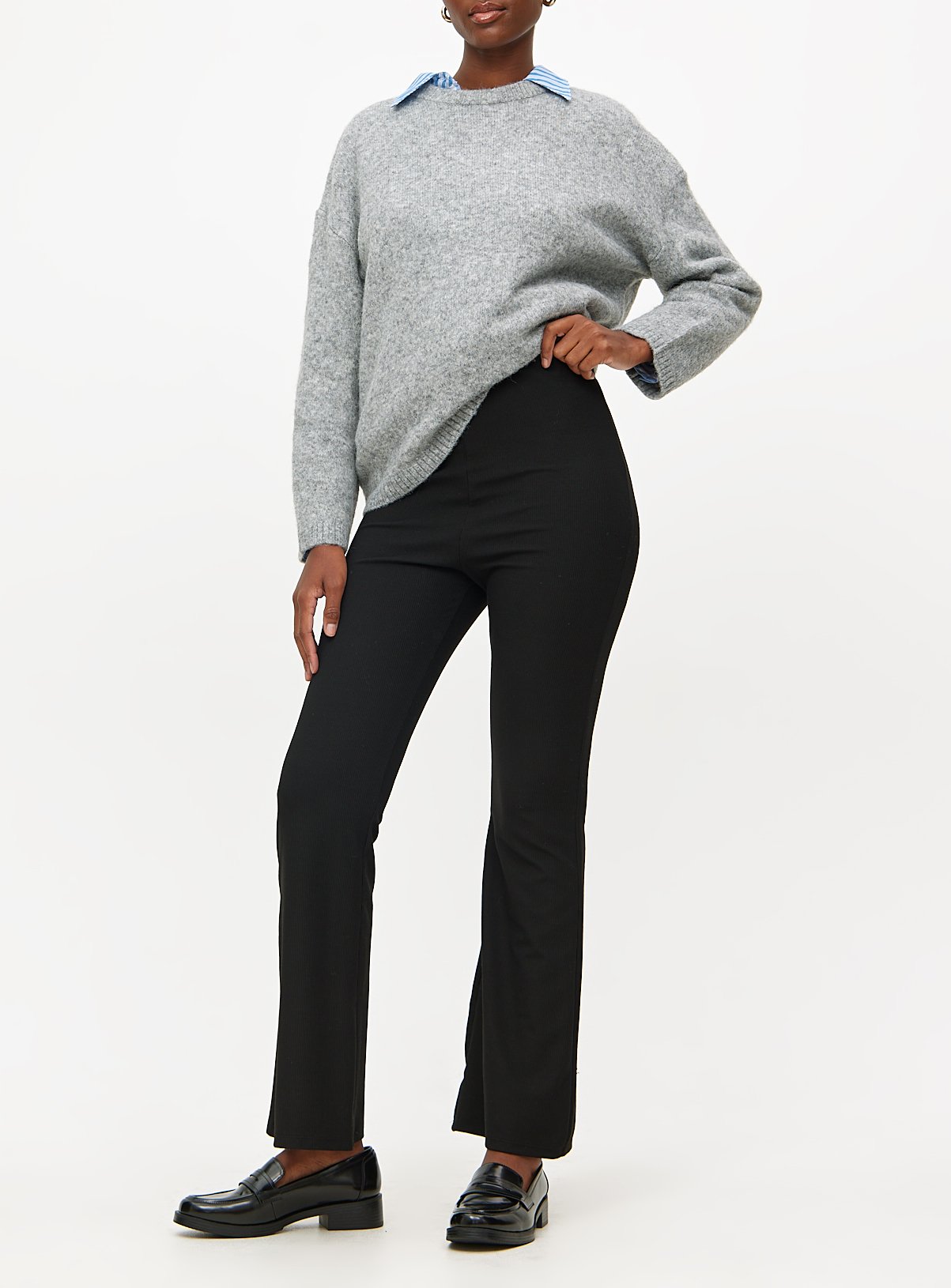 Ribbed Flared Leggings  