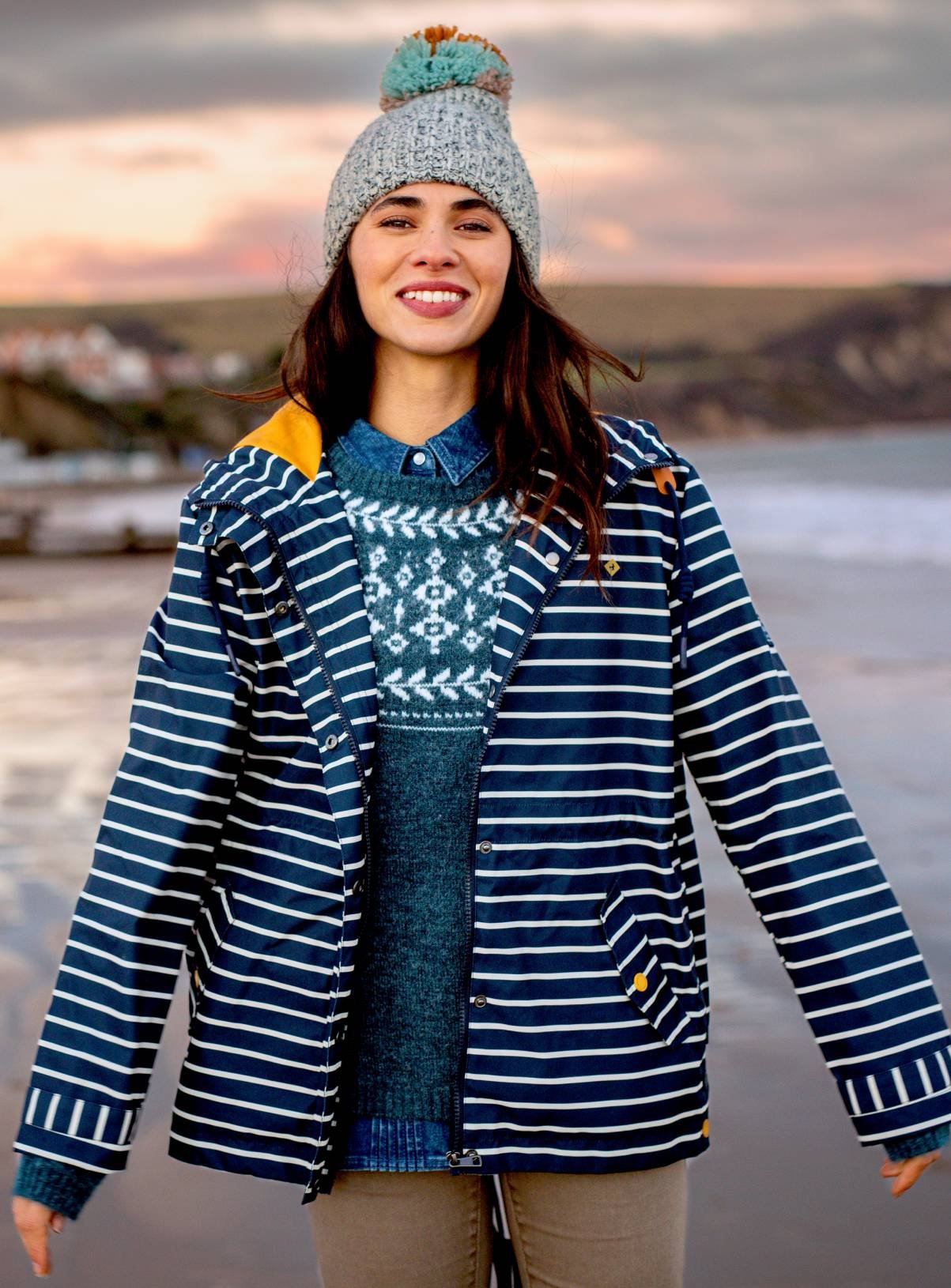 BRAKEBURN Milborne Shower Proof Jacket 