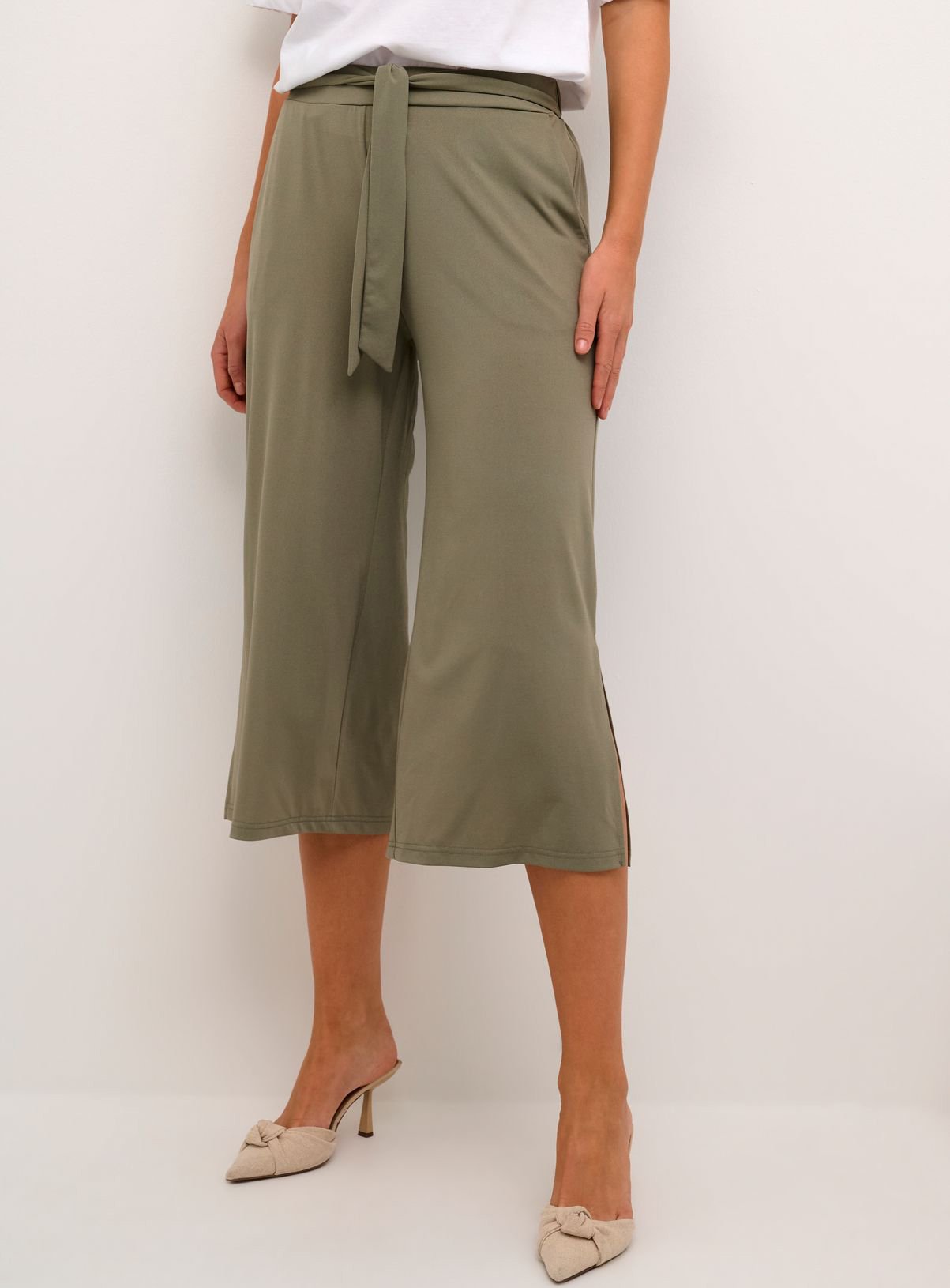 KAFFE Malli Cropped High Waist Trousers