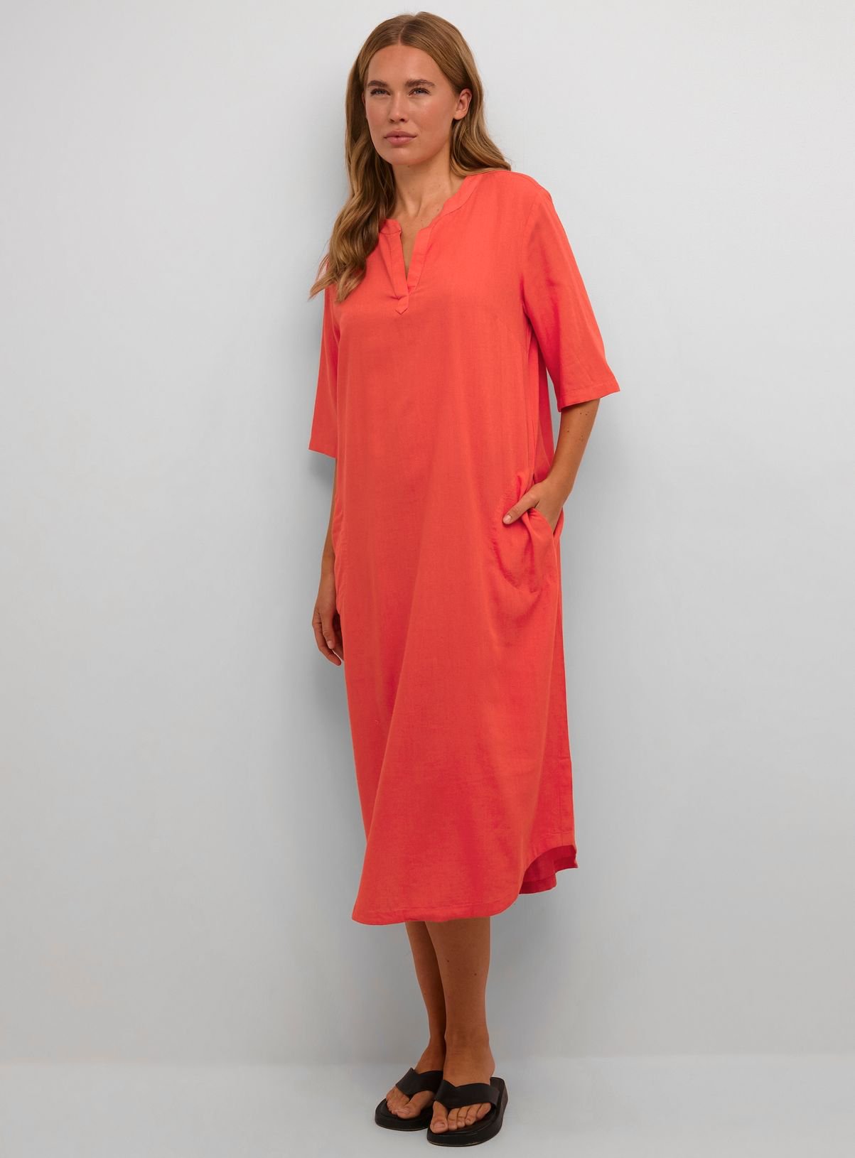 KAFFE Milia Kaftan Midi Length Dress Red