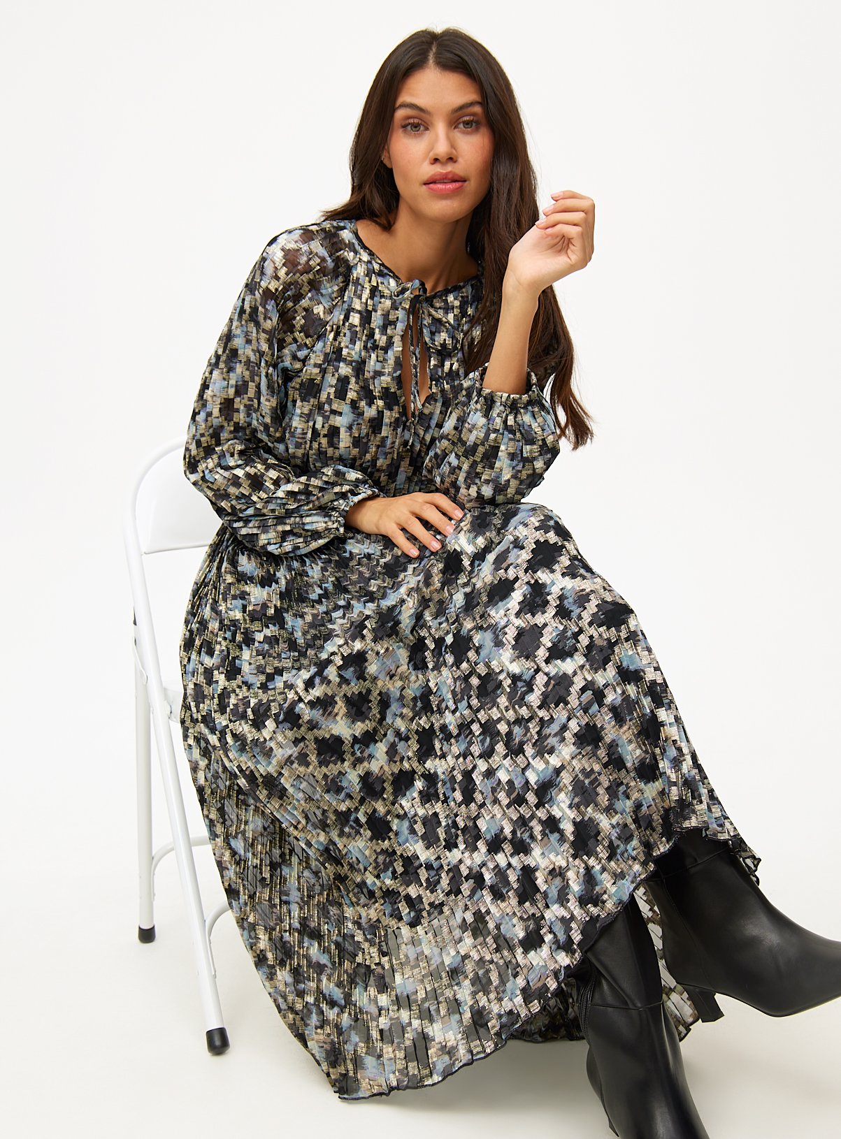 Blurred Geo Shimmer Midaxi Dress