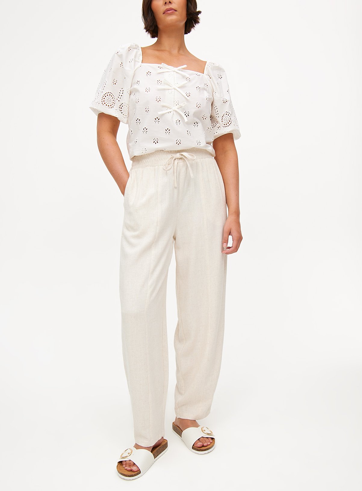Linen Blend Barrel Leg Trousers 