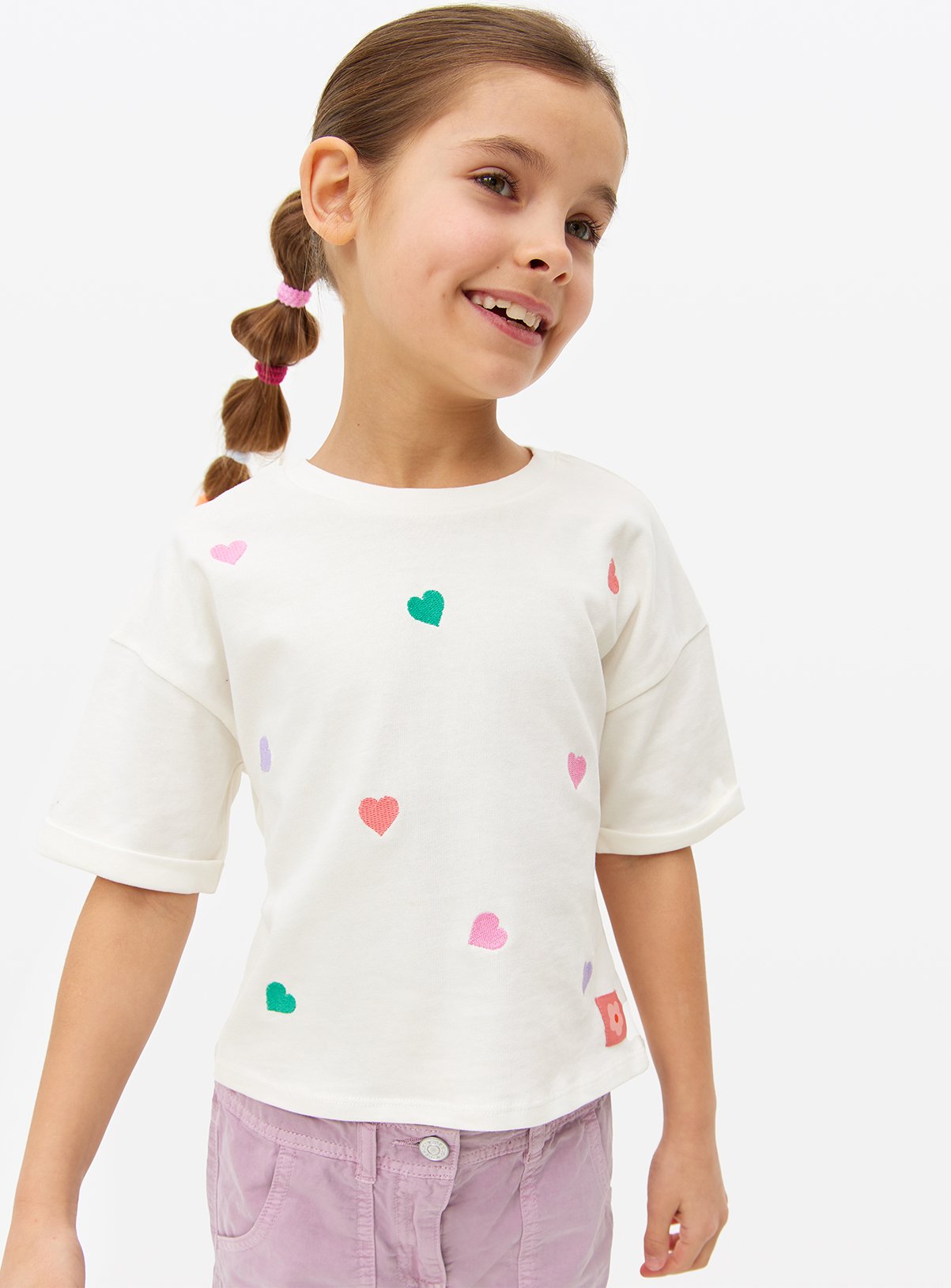 White Heart Embroidered Heavyweight T-Shirt 12 years