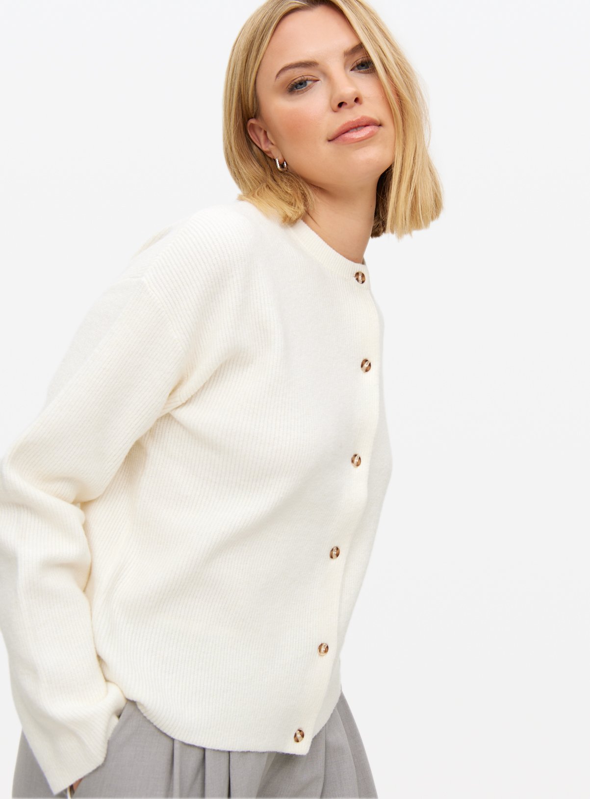 Cosy Ribbed Boxy Cardigan 