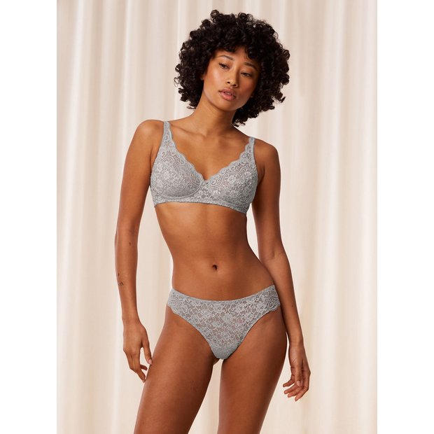 Buy TRIUMPH Amourette N Silent Grey 38E | Bras | Argos