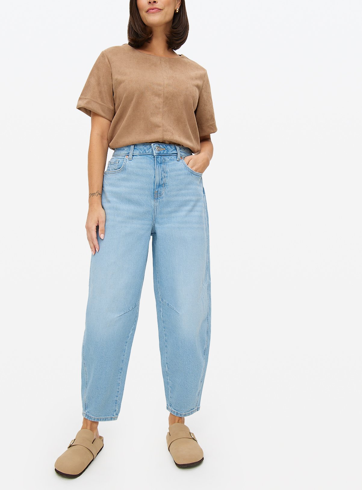 Light Denim Barrel Leg Jeans 14S