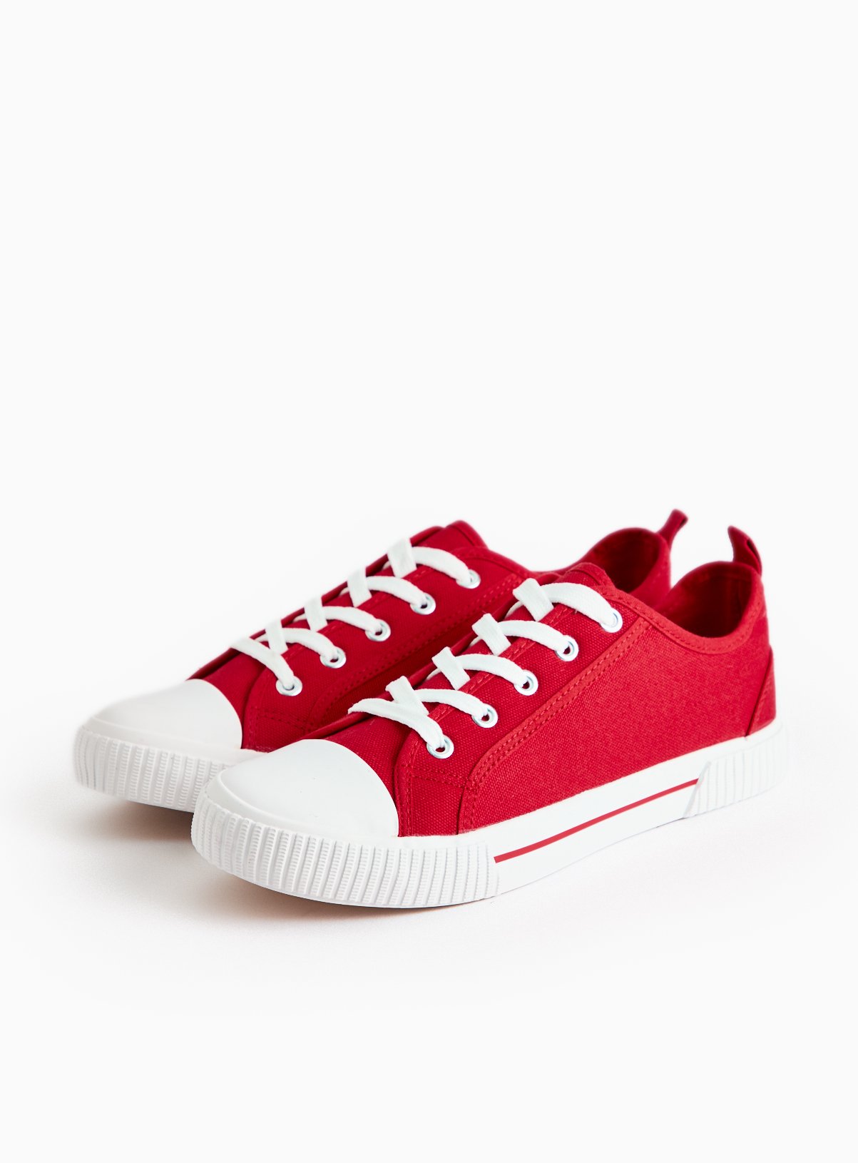 Red Eyelet Canvas Lace Trainers 
