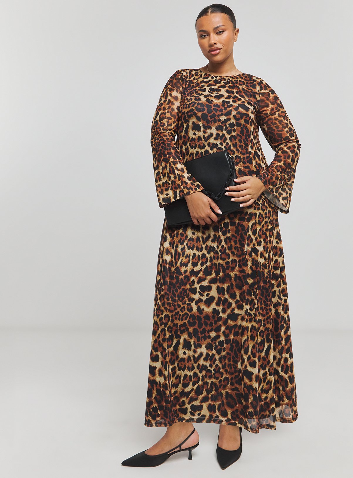 SIMPLY BE Dry Handle Mesh Long Sleeve Leopard Maxi Dress 14