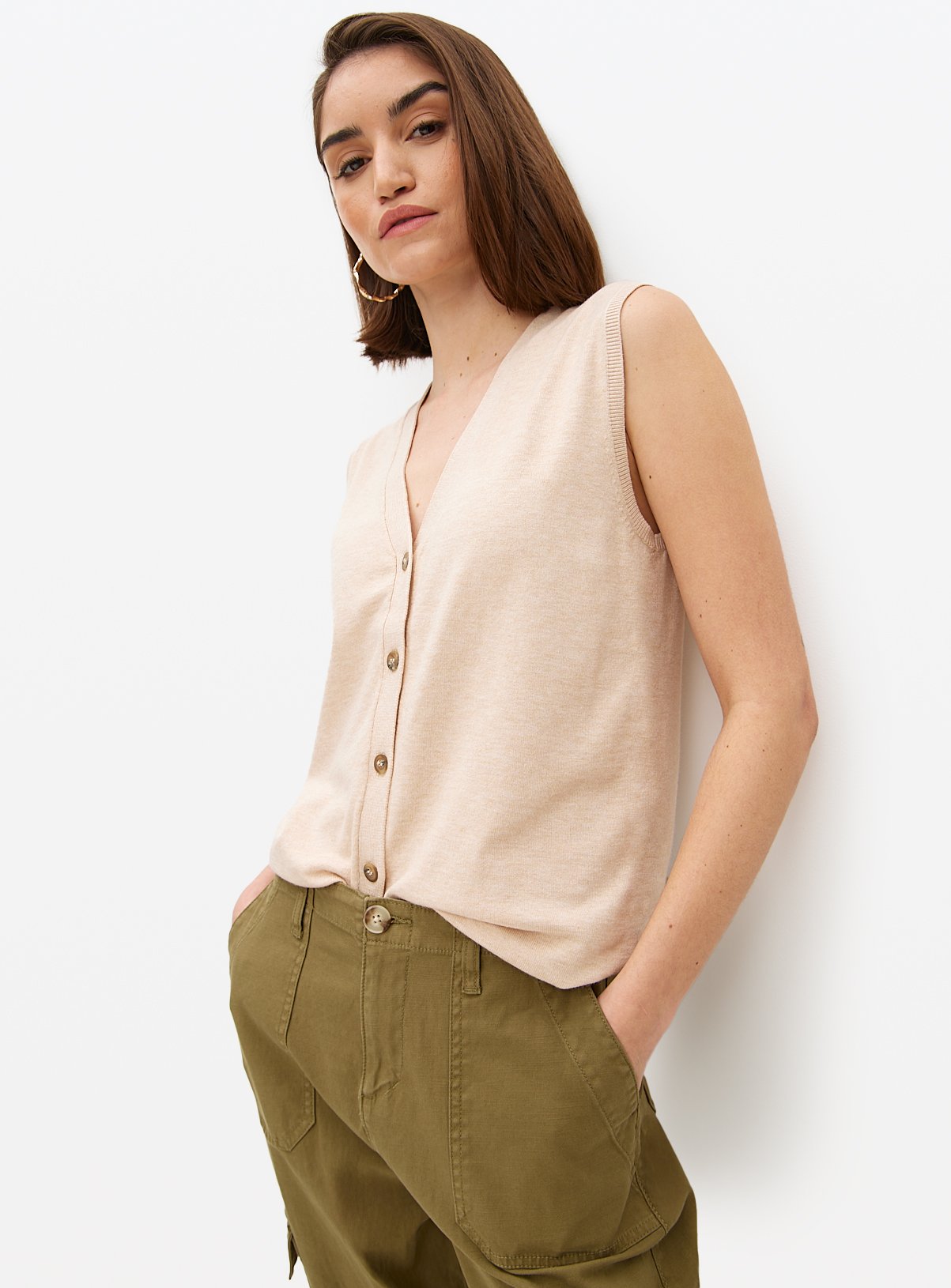 Button Soft Touch Sleeveless Vest 