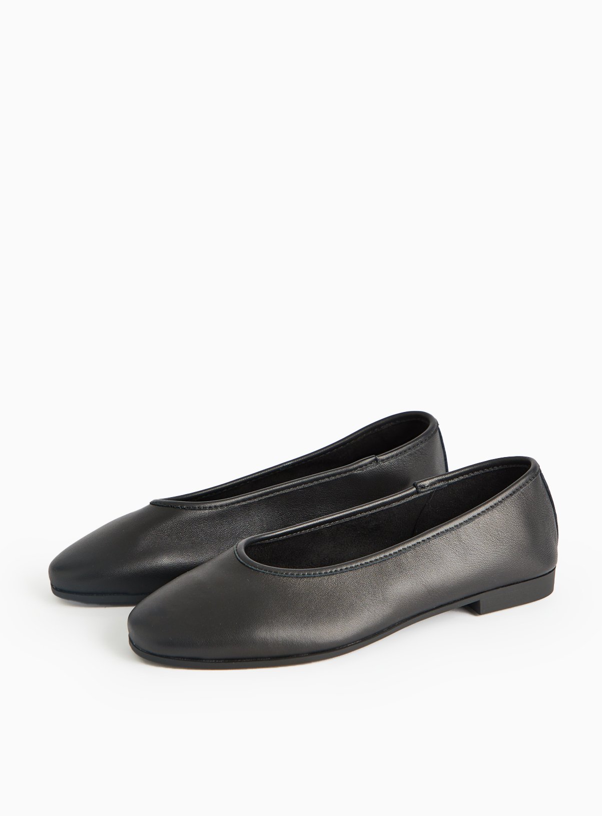 Black Leather Ballerina Shoes