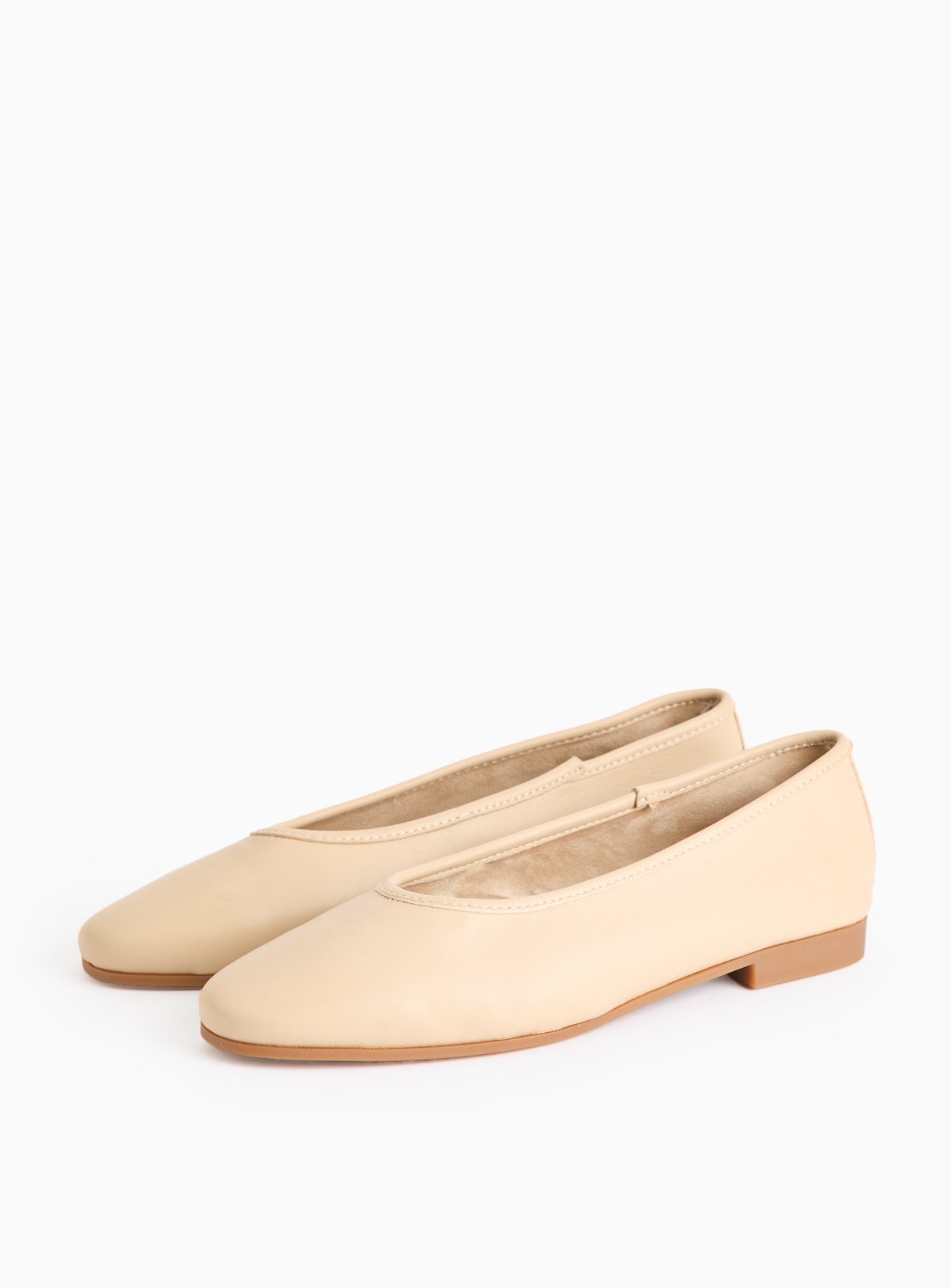 Light Pink Leather Ballerina Pumps  