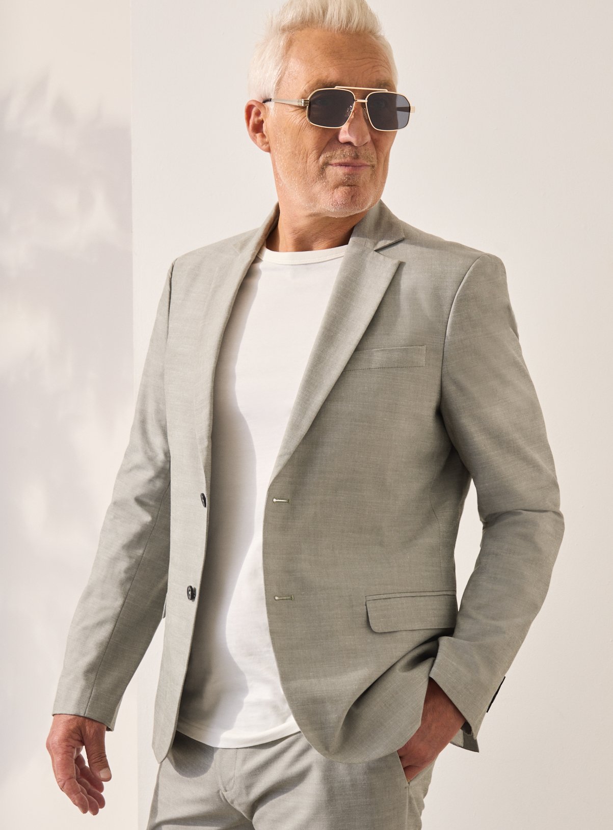 UNION WORKS Pale Green Tailored Blazer 