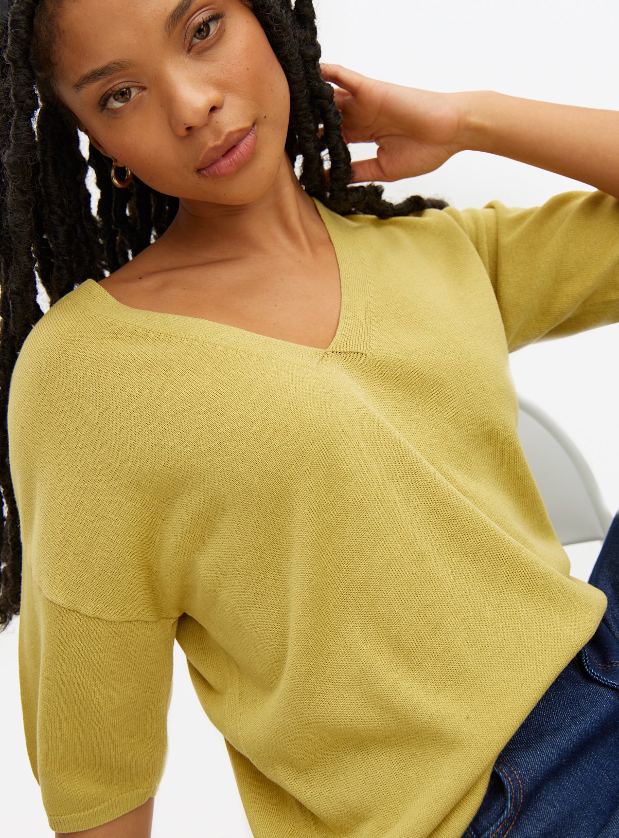 V-Neck T-Shirt With Linen 
