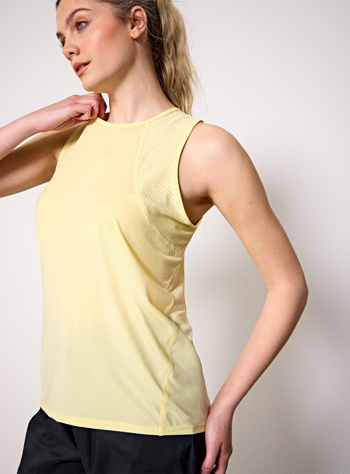 REAKTIV Training Mesh Panel Tank 