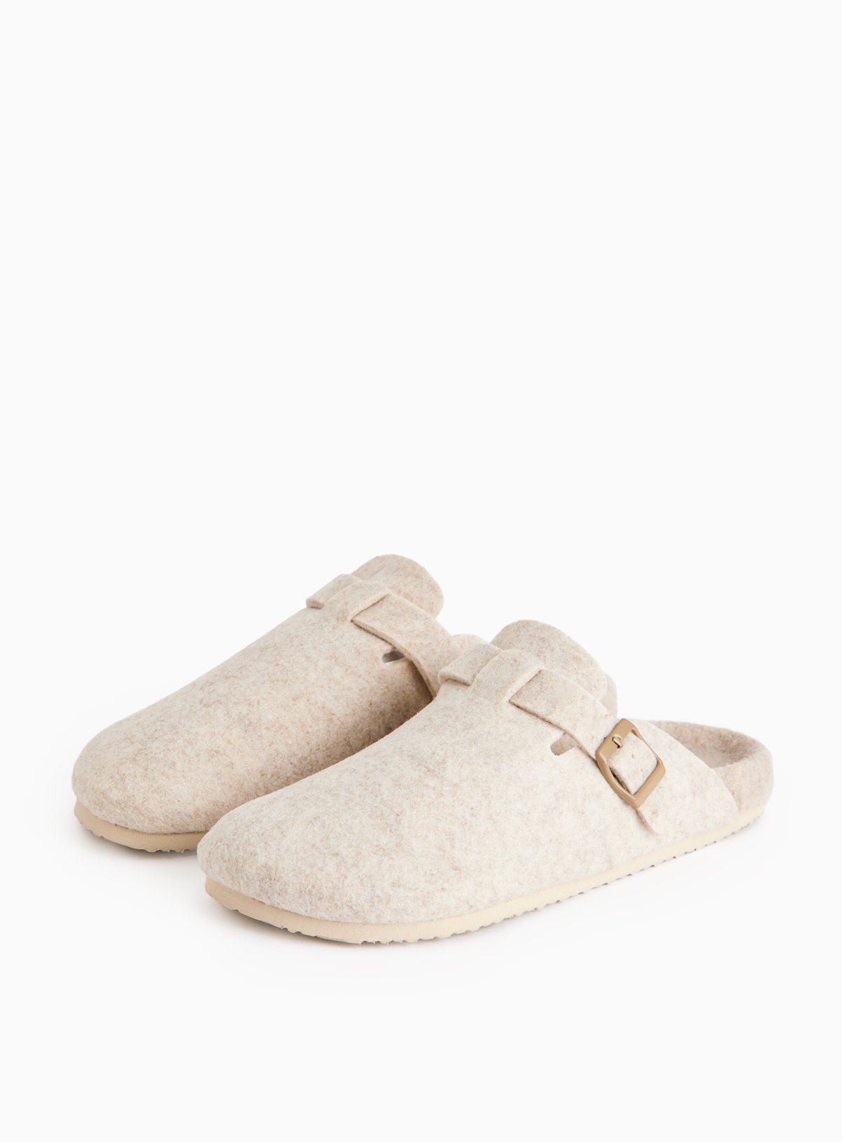 Felt Buckle Detail Clog Slippers 