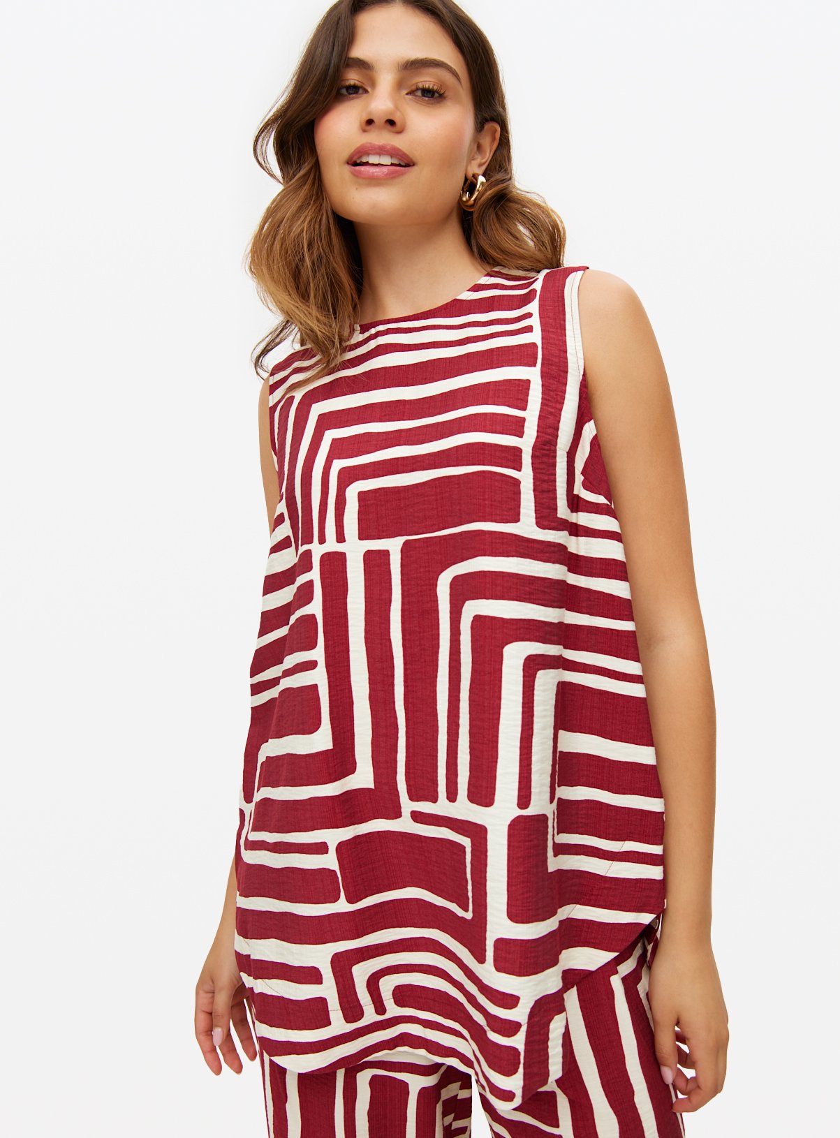 Dark Red Printed Sleeveless Co-ord Shell Top 20