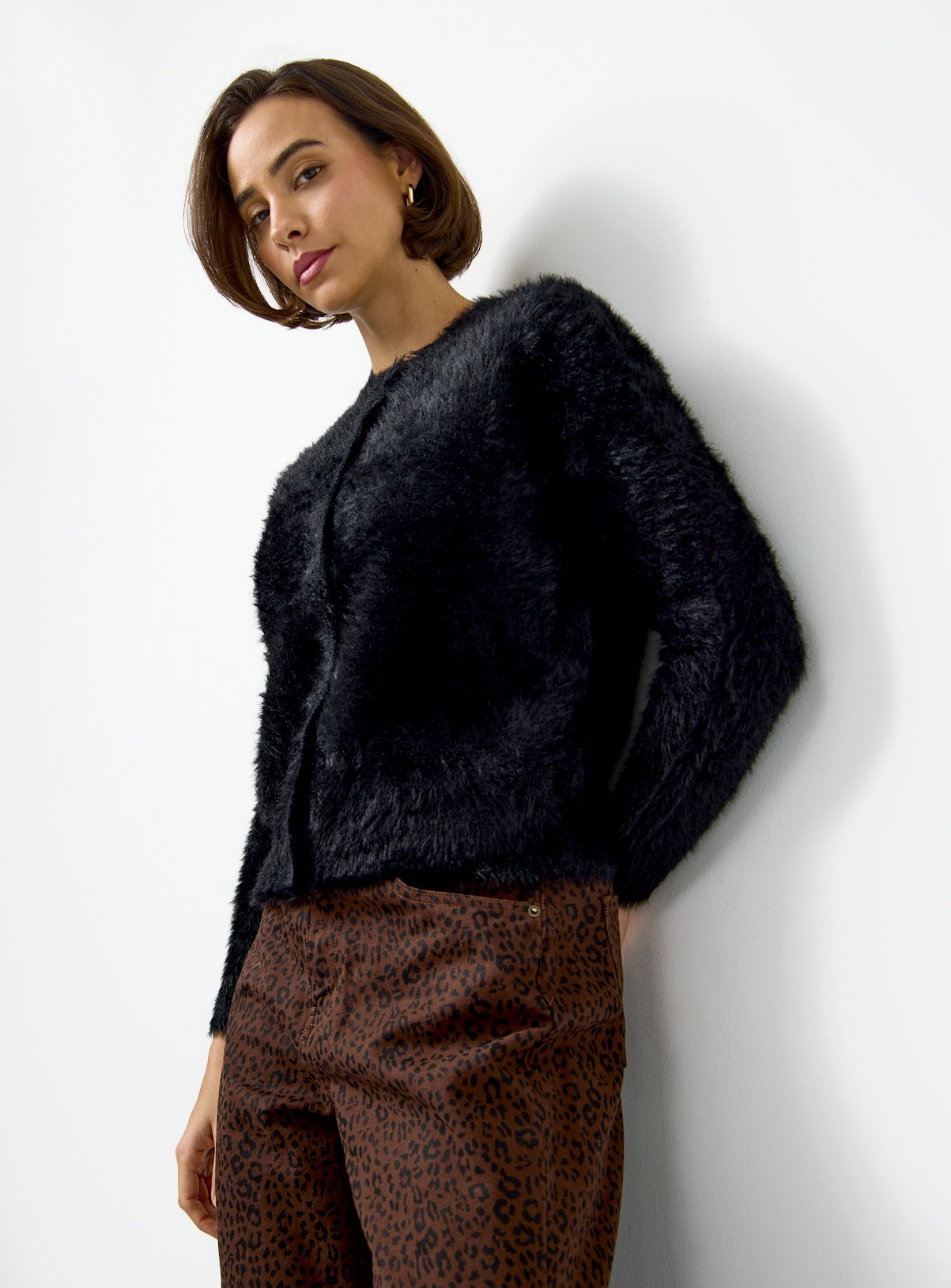 Black Crew Neck Eyelash Knit Cardigan 10