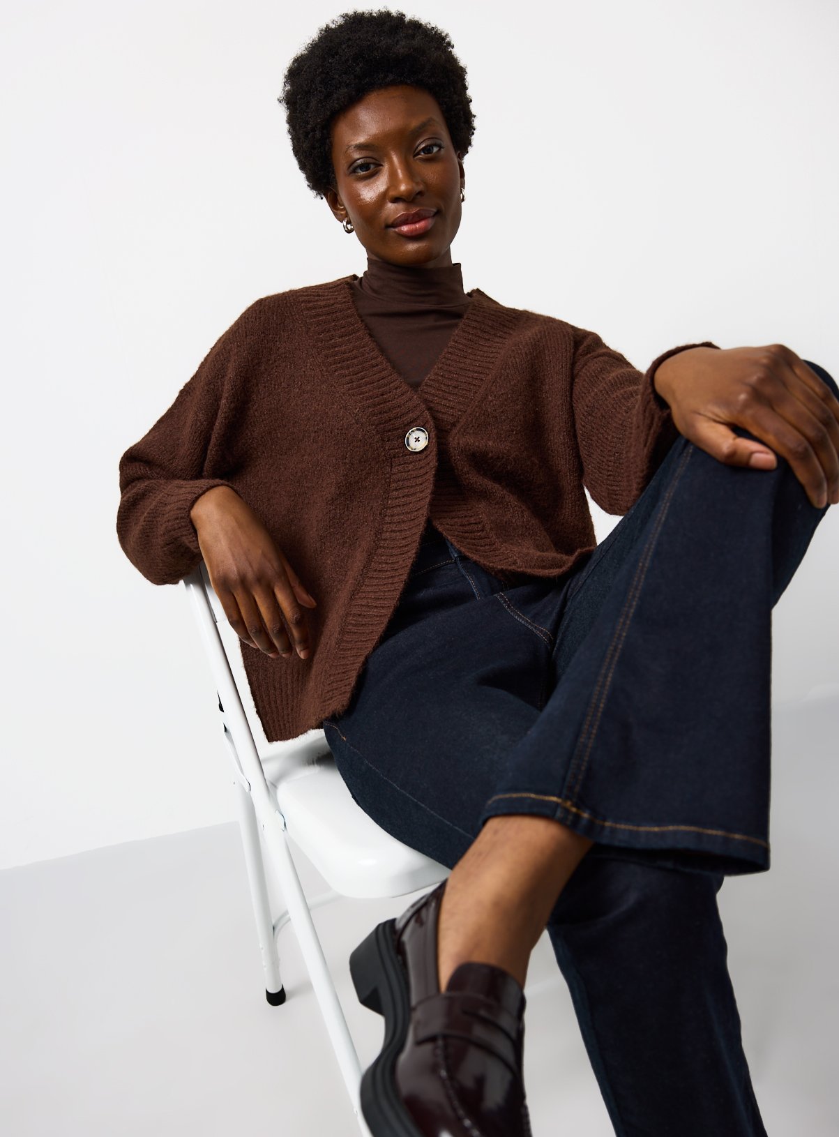 Brown Cropped Knitted Cardigan 22